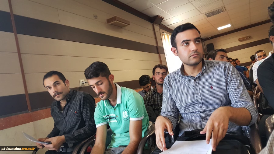 جلسه توجیهی  کارآموزی دانشکده جباریان برگزار گردید. 3