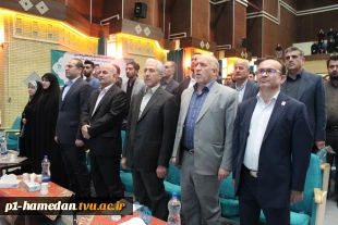 وزیر علوم در جمع دانشگاهیان فنی و حرفه‌ای استان همدان تاکید کرد:
توجه به آموزش‌های مهارتی؛ در اولویت برنامه‌های وزارت علوم 4
