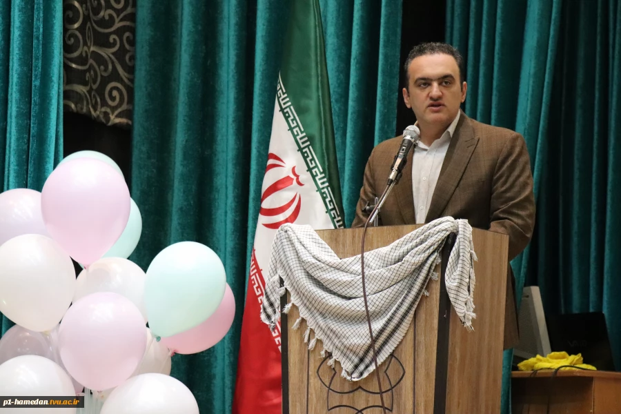جشن استقبال از دانشجویان نوورود دانشکده دختران همدان برگزار شد 3