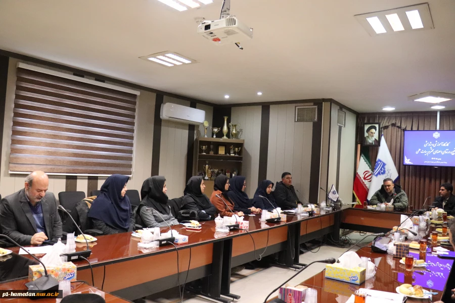 نشست رییس و معاونین واحد استانی  دانشگاه ملی مهارت استان همدان با اعضای هیات علمی 5