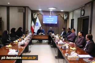 به مناسبت روز ارتباطات و روابط عمومی: 
از همکاران حوزه روابط عمومی دانشگاه ملی مهارت استان قدردانی شد. 2
