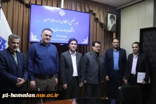 به مناسبت روز ارتباطات و روابط عمومی: 
از همکاران حوزه روابط عمومی دانشگاه ملی مهارت استان قدردانی شد. 4