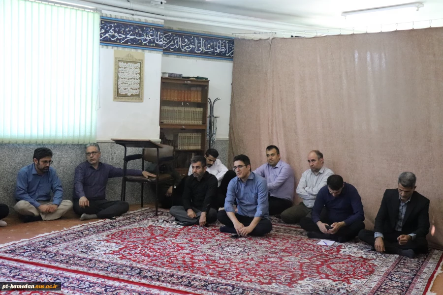 به مناسبت اولین سالگرد شهدای خدمت و شهید جمهور برگزار شد:
مراسم قرائت زیارت پرفیض عاشورا در دانشکده شهید مفتح 3