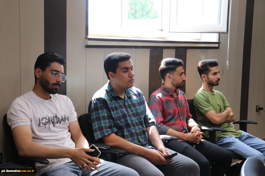آیین تکریم و معارفه فرمانده حوزه شهید سلیمانی دانشگاه ملی مهارت استان همدان و بسیج دانشجویی دانشکده شهید مفتح برگزار شد 4