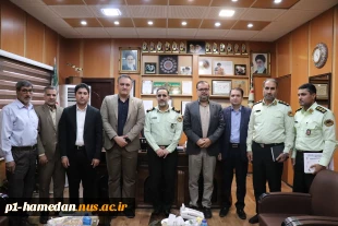 فرمانده نیروی انتظامی استان همدان در دیدار با هیات رئیسه دانشگاه ملی مهارت:
آموزشهای مهارت محور موجب ارتقاء امنیت اجتماعی خواهد شد. 2