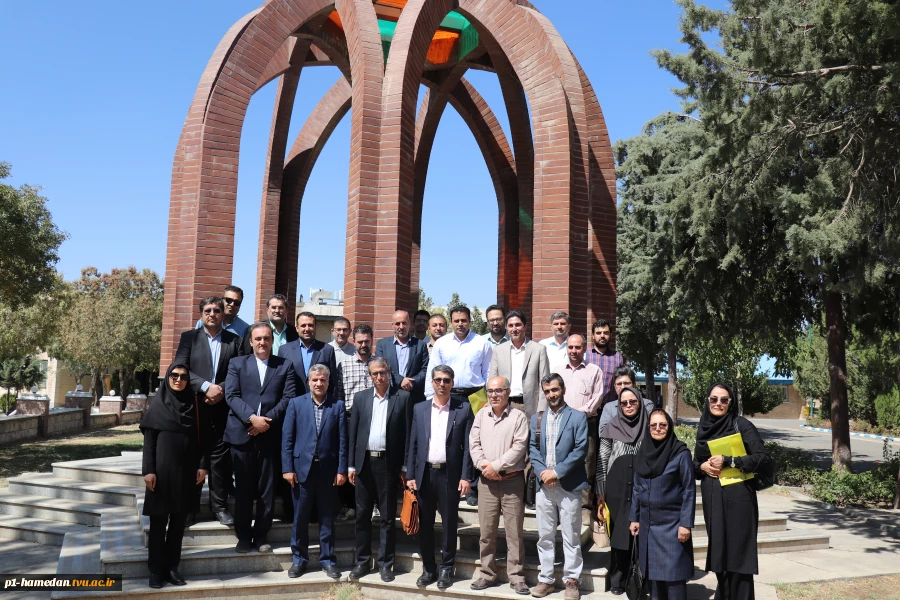 ضیافت اندیشه در دانشگاه ملی مهارت استان همدان برگزار شد 2