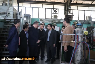 در راستای توسعه آموزشهای مهارت‌محور و تقویت تعامل مجلس با دانشگاه‌ انجام شد:
بازدید مهندس صوفی، نماینده مردم شریف همدان و فامنین از دانشگاه ملی مهارت استان
 3