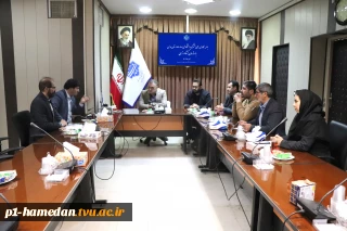 پیرو تفاهم‌نامه میان دانشگاه ملی مهارت استان همدان و سازمان جهاد کشاورزی کشور؛ جلسه‌ای با حضور رئیس دانشگاه، اعضای سازمان نظام صنفی کشاورزی و منابع طبیعی استان برگزار شد.