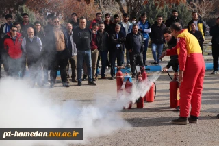 کارگاه آموزشی اطفای حریق در دانشکده شهید مفتح برگزارشد
