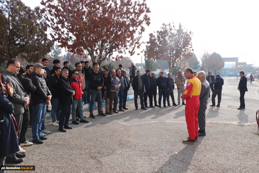 کارگاه آموزشی اطفای حریق در دانشکده شهید مفتح برگزارشد 3