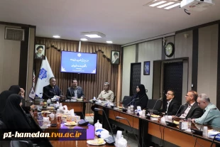 جلسه هم‌اندیشی مشاورین دانشگاه با حضور رئیس دانشگاه ملی مهارت واحد استانی همدان برگزار شد. 3