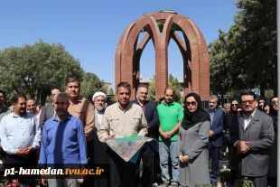 به مناسبت آغاز سال تحصیلی جدید و روز پرچم پرافتخار "ایران": مراسم آیینی اهتزاز پرچم مقدس جمهوری اسلامی ایران در دانشکده شهید مفتح برگزار شد 4
