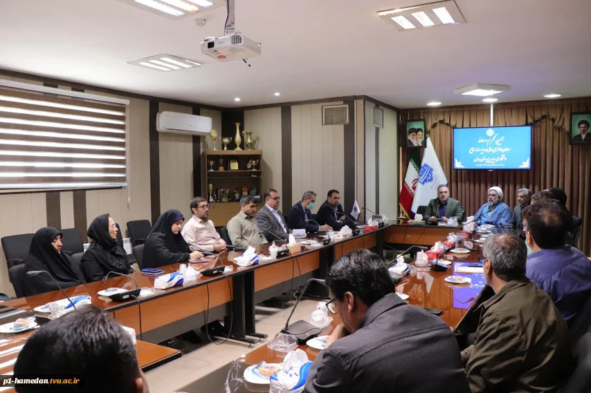 آیین تکریم و معارفه معاون اداری، مالی و مدیریت منابع
دانشگاه ملی مهارت واحد استانی همدان برگزار شد